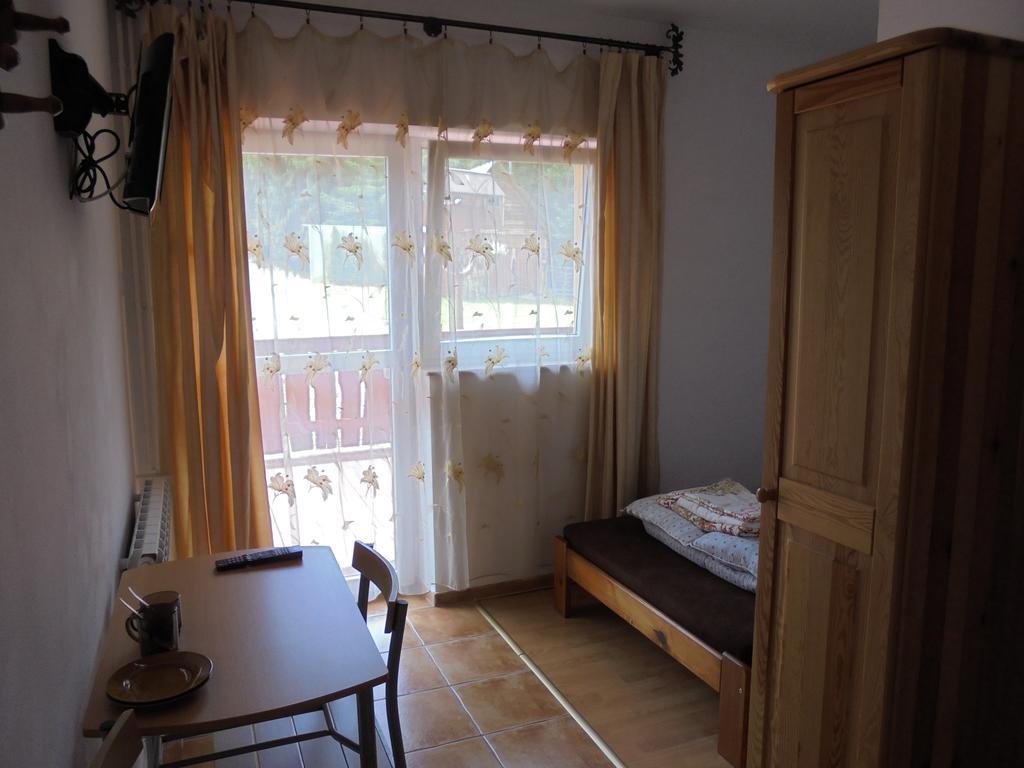 Jasionka 2 Apartment Ustrzyki Dolne Exterior photo